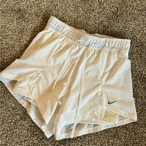 Nike Women’s Essential 2-in-1 Training Shorts